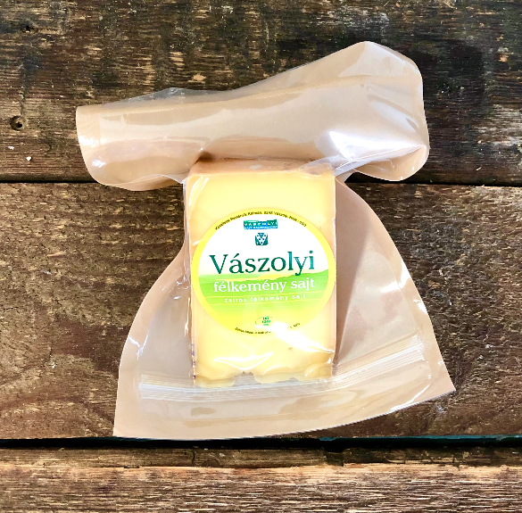 Vászolyi félkemény sajt - 150-180 g