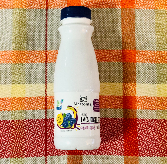 Áfonyás ivójoghurt-0,33 l